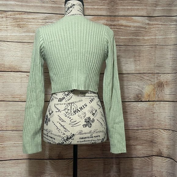 SHEIN Plunging V-Neck Ribbed Crop  Knit Green Sweater - Picture 3 of 7